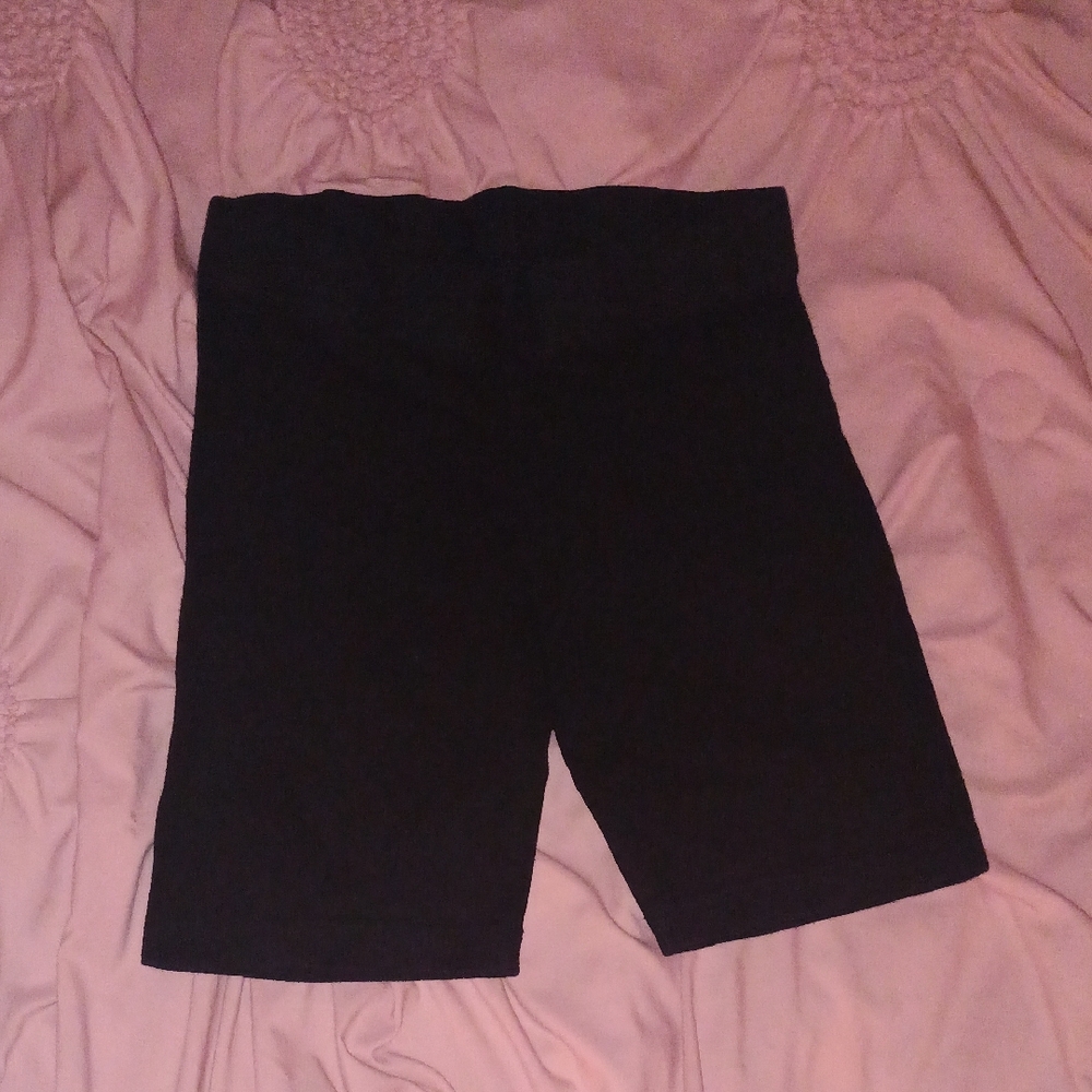 *must Bundle For $3 Offer* Old Navy Women's Small Black Stretchy Bike Shorts